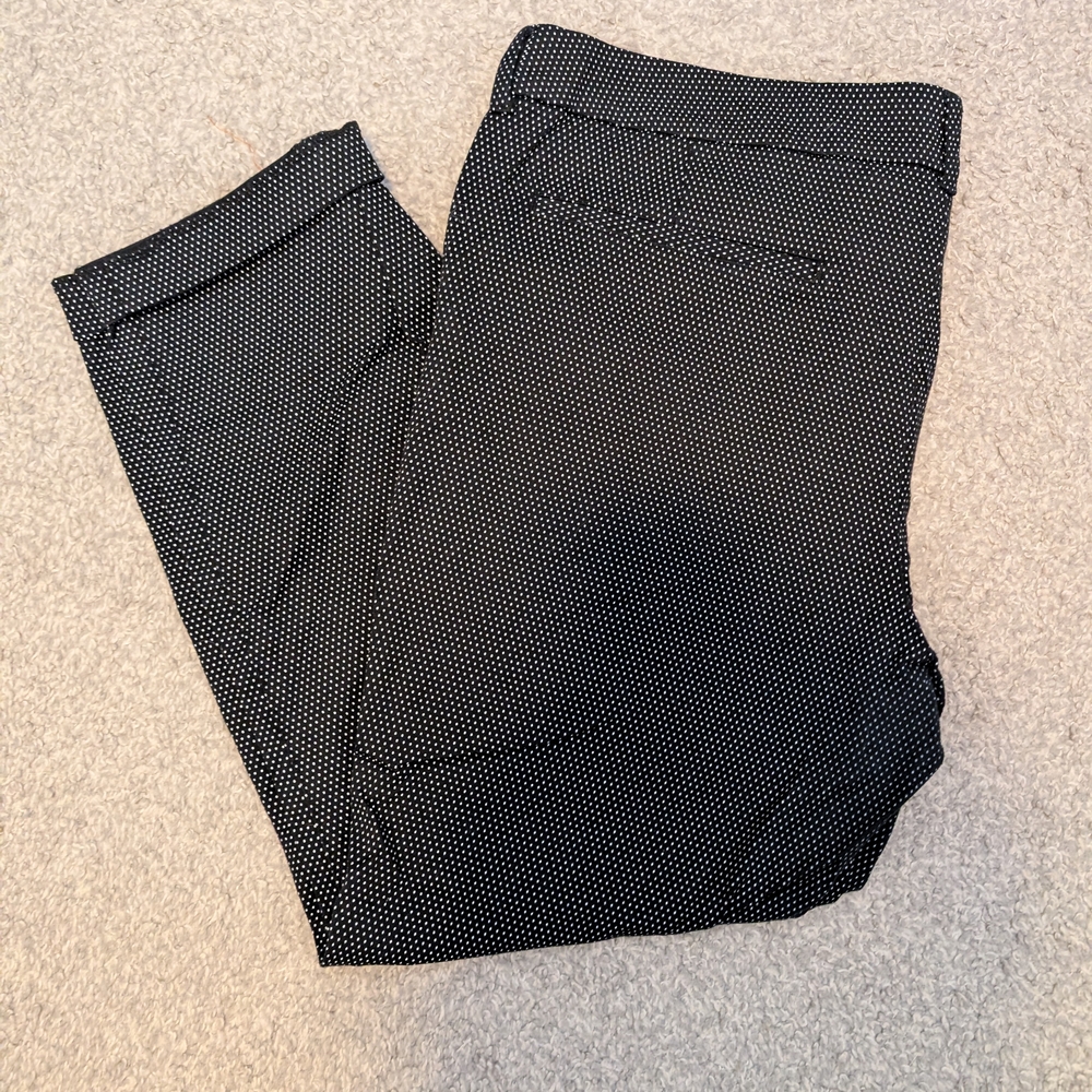 Old Navy Women's Black and White Patterned Dress Pants